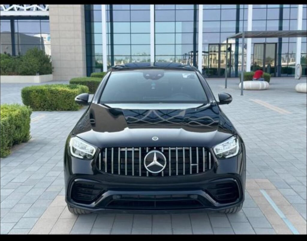 car mercedes black